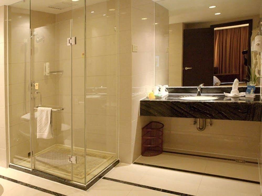 Phoenix Grand Hotel Fenghuang Εξωτερικό φωτογραφία